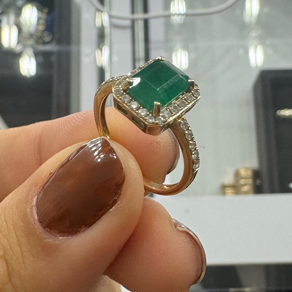 Emerald Green/Gold Ring